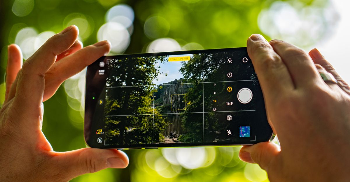 Beitragsbild zu: Vivo X500 Pro & Pro Max starten mit Triple-Zeiss-Kamera in Deutschland